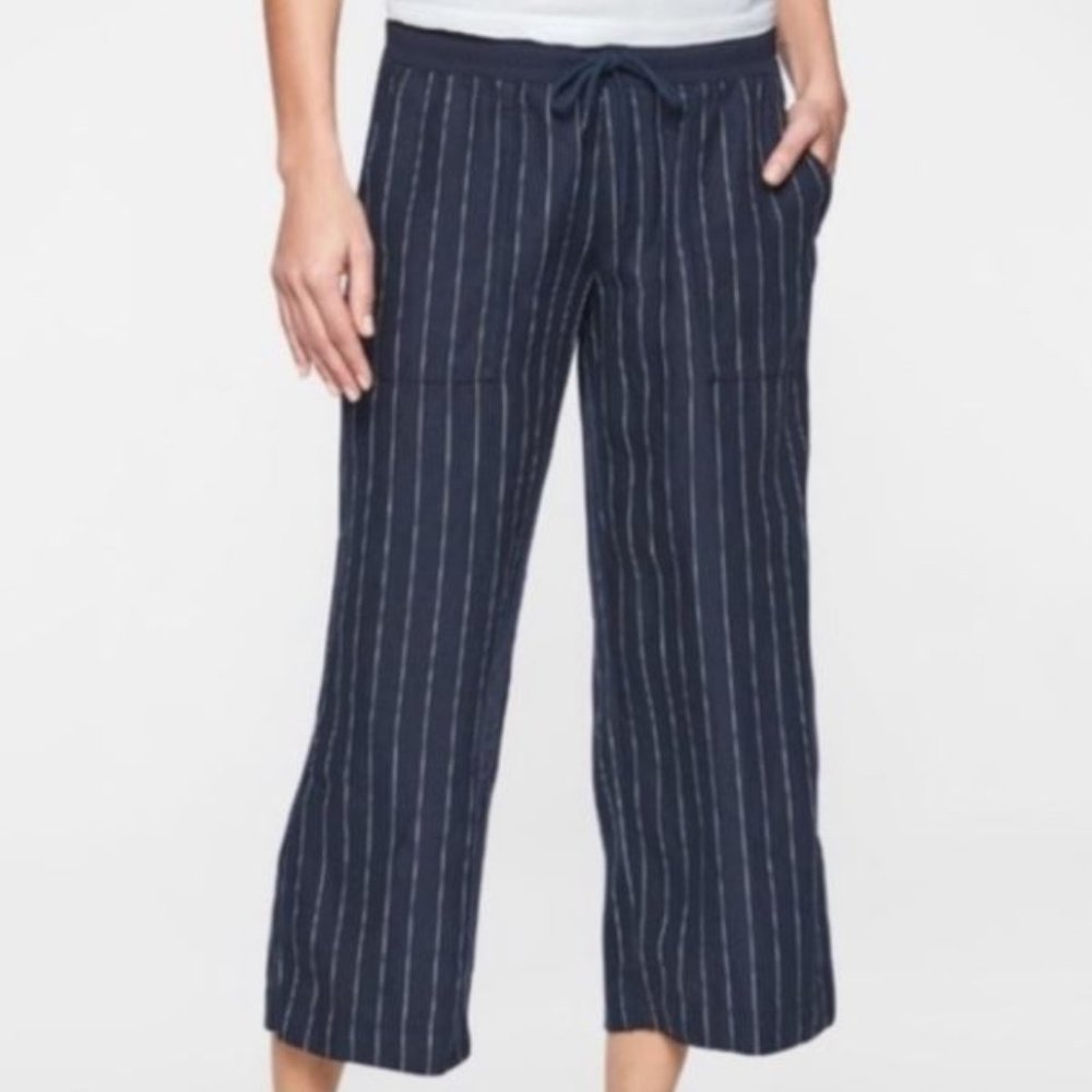Athleta Bali blue pinstripe pants crop wide leg 8